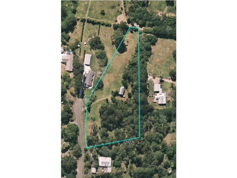 15 Hillfoot Lane, Montville QLD 4560