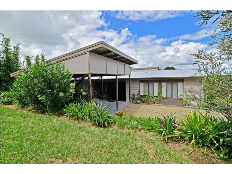 7 Sunnyside Court, Maleny QLD 4552