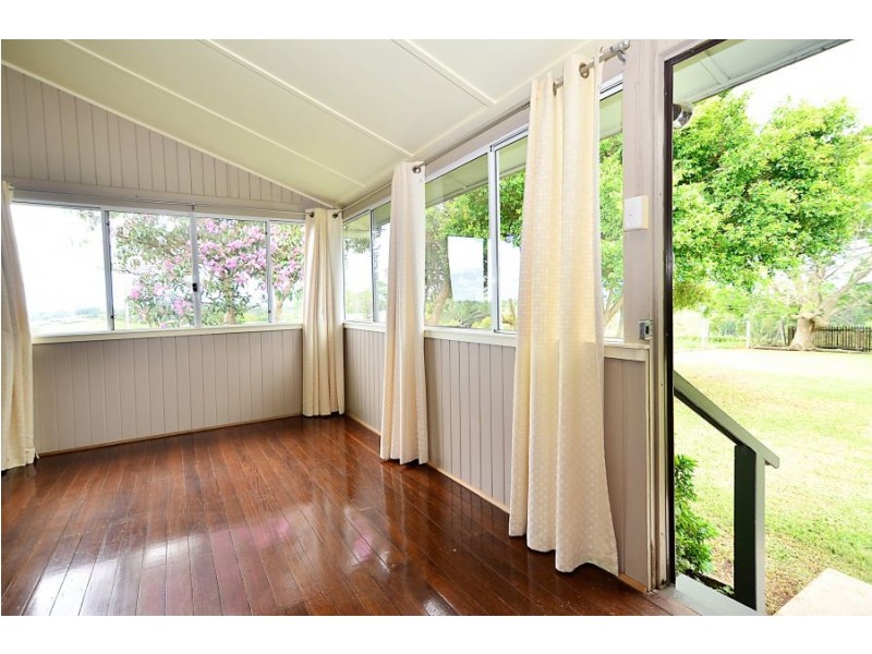 104 North Maleny Road, Maleny QLD 4552