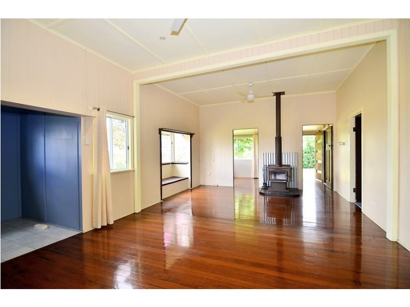 104 North Maleny Road, Maleny QLD 4552