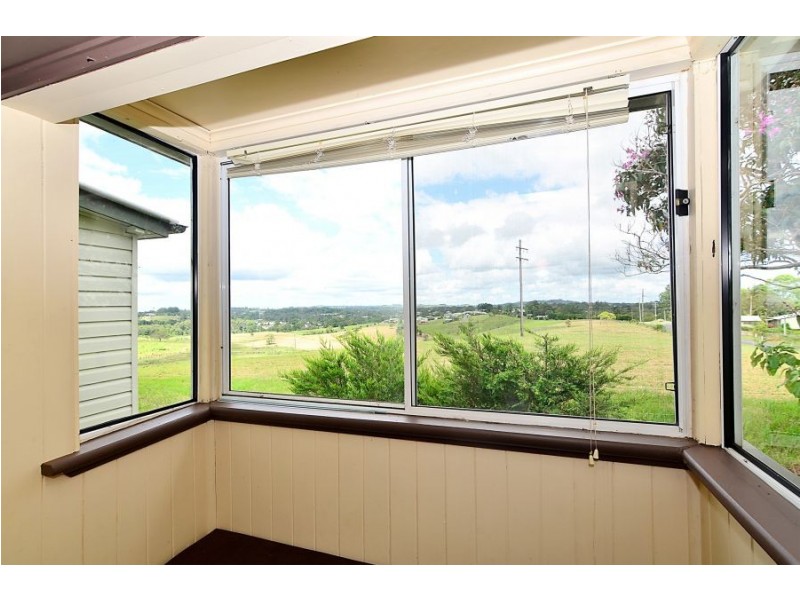 104 North Maleny Road, Maleny QLD 4552