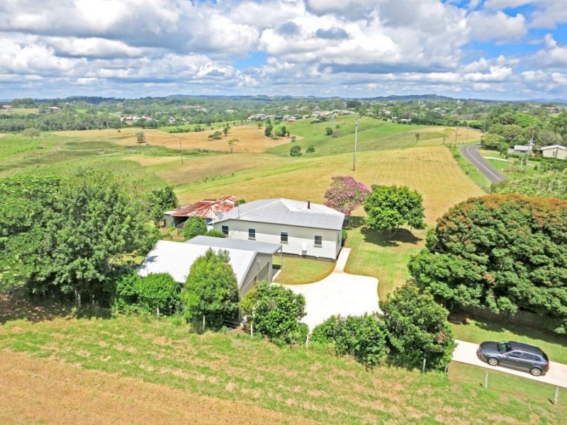 104 North Maleny Road, Maleny QLD 4552