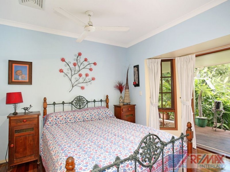 60 Burgess Avenue, Maleny QLD 4552