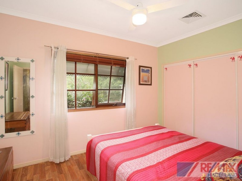 60 Burgess Avenue, Maleny QLD 4552