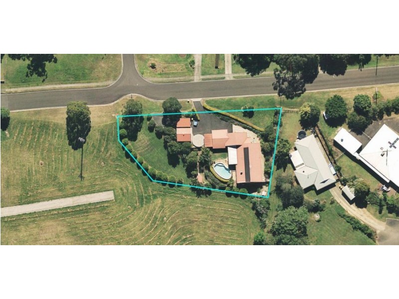 62 Tallowwood Street, Maleny QLD 4552