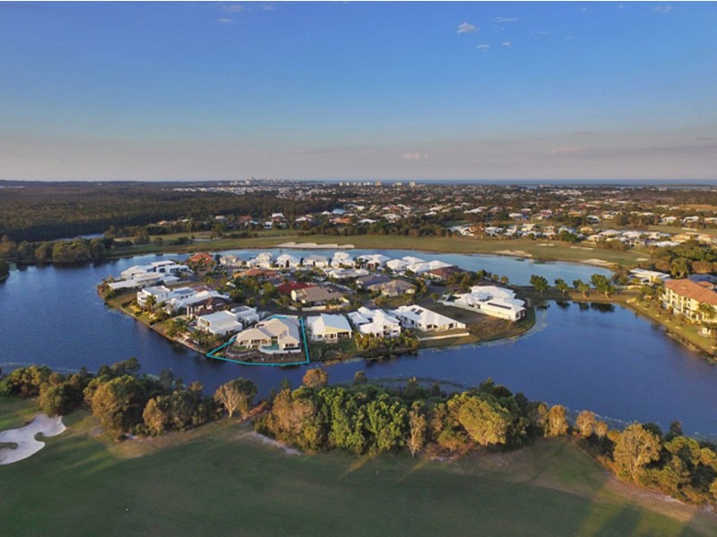9 Millennium Circuit, Pelican Waters QLD 4551