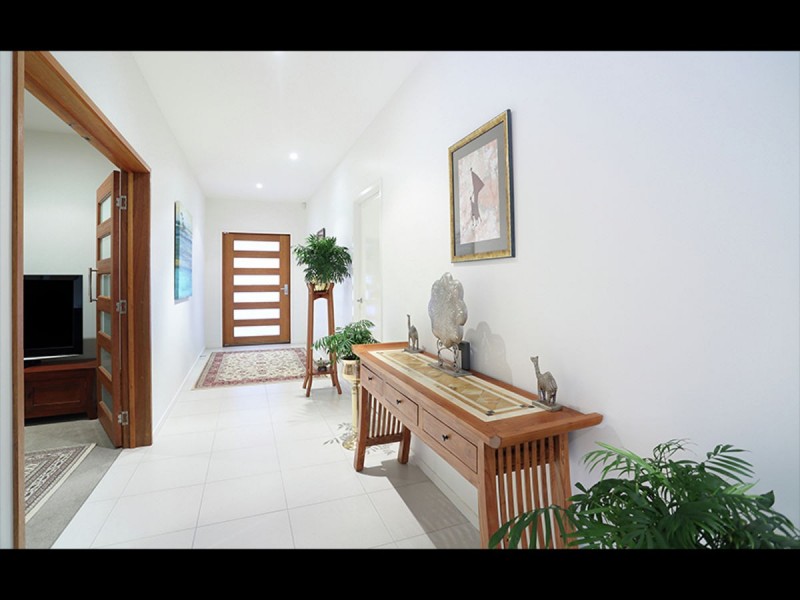 9 Millennium Circuit, Pelican Waters QLD 4551