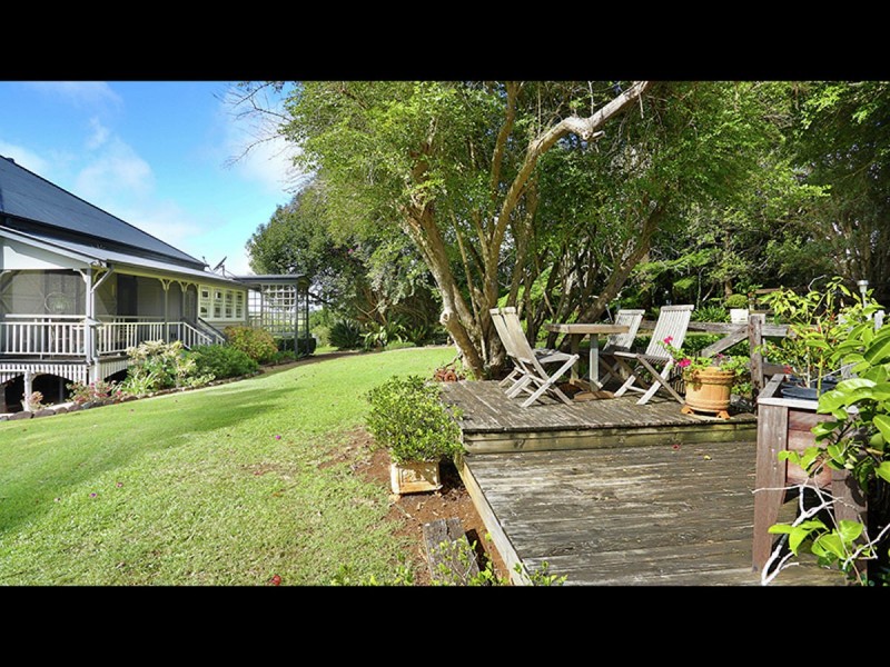 4 Moffitt Court, Maleny QLD 4552