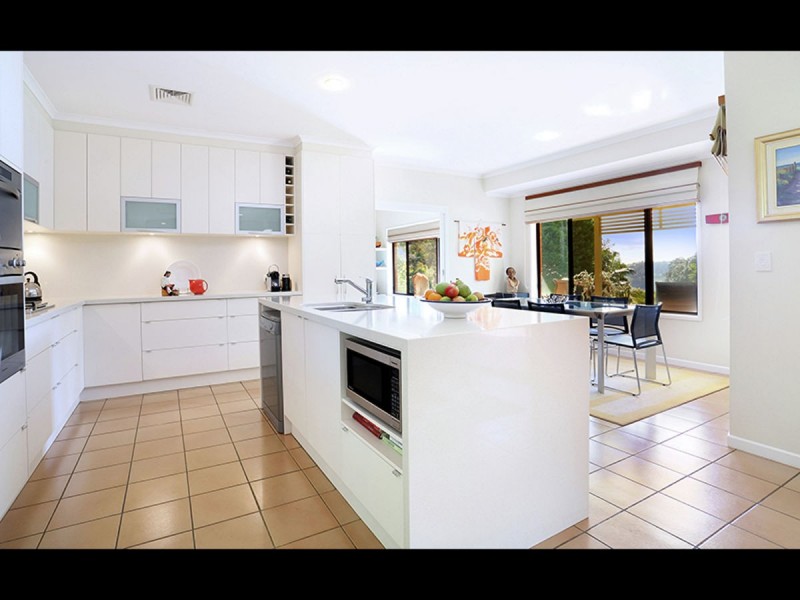 36 Meadow Road, Maleny QLD 4552