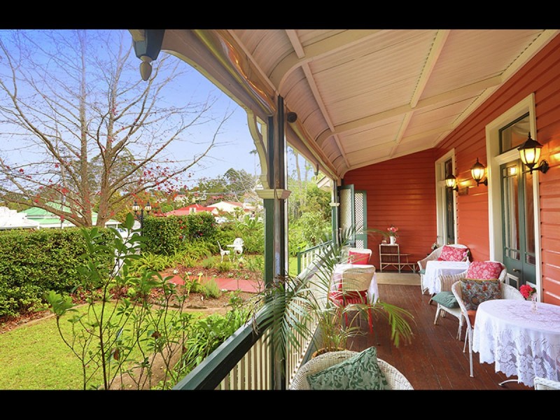 58 Maple Street, Maleny QLD 4552