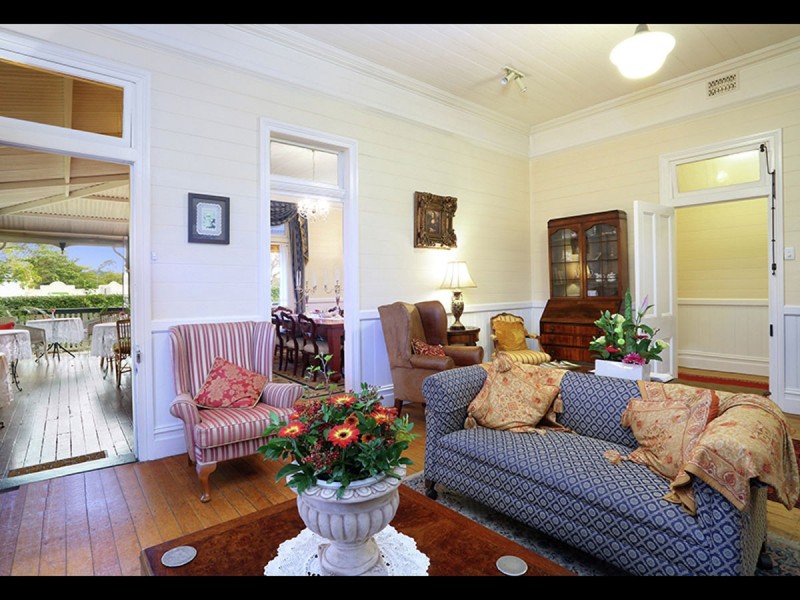 58 Maple Street, Maleny QLD 4552