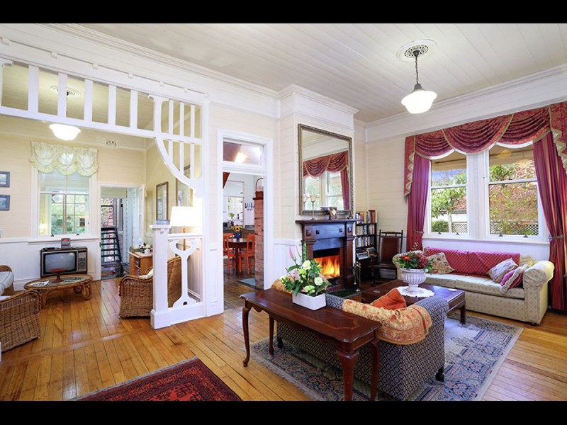 58 Maple Street, Maleny QLD 4552