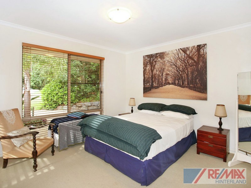 42 Centenary Drive, Maleny QLD 4552