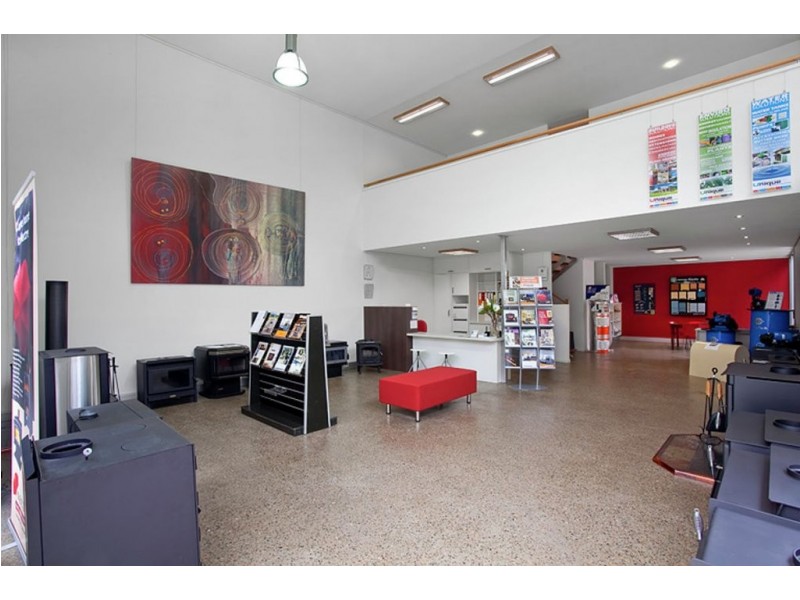 18 Coral Street, Maleny QLD 4552