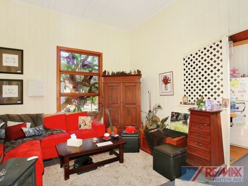 18 Coral Street, Maleny QLD 4552