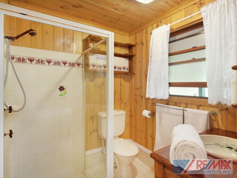 10 Glen Eden Court, Flaxton QLD 4560