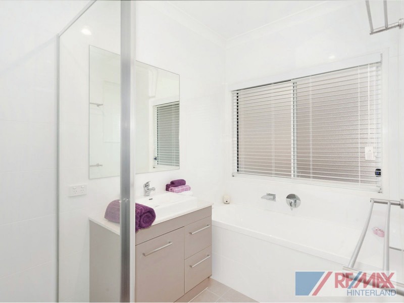 53 Bunya Street, Maleny QLD 4552