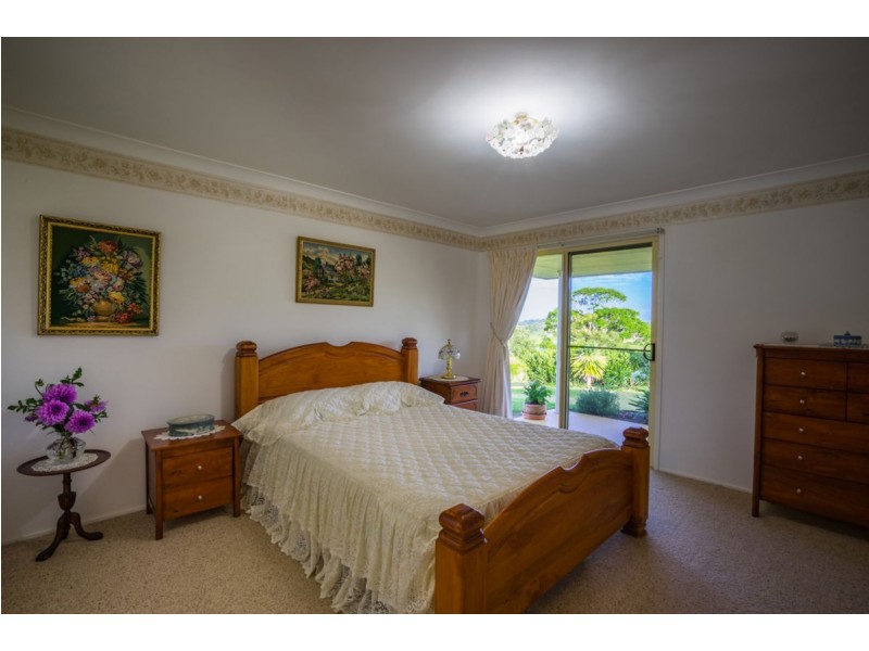 10 Lansdowne Rise, Maleny QLD 4552