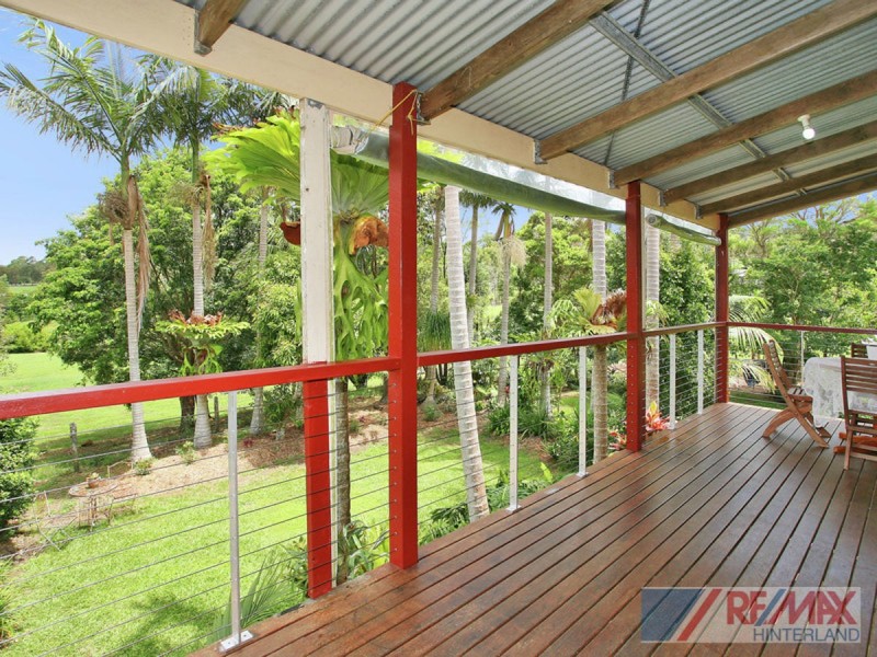 18 Sternberg Road, Maleny QLD 4552