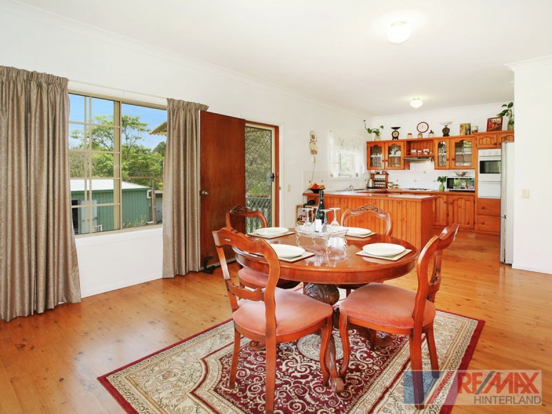 18 Sternberg Road, Maleny QLD 4552