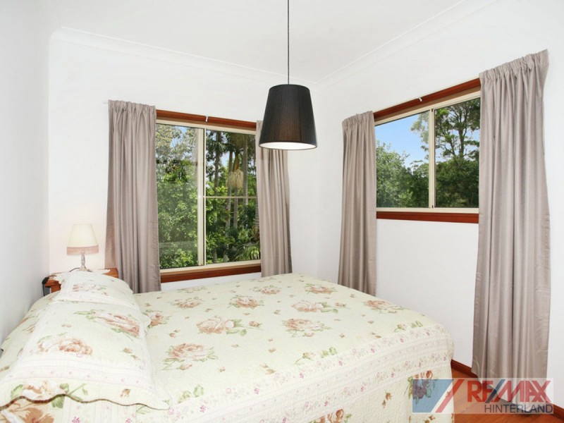 18 Sternberg Road, Maleny QLD 4552