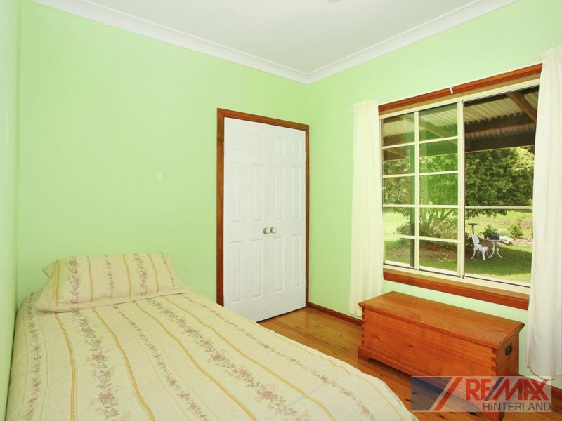 18 Sternberg Road, Maleny QLD 4552