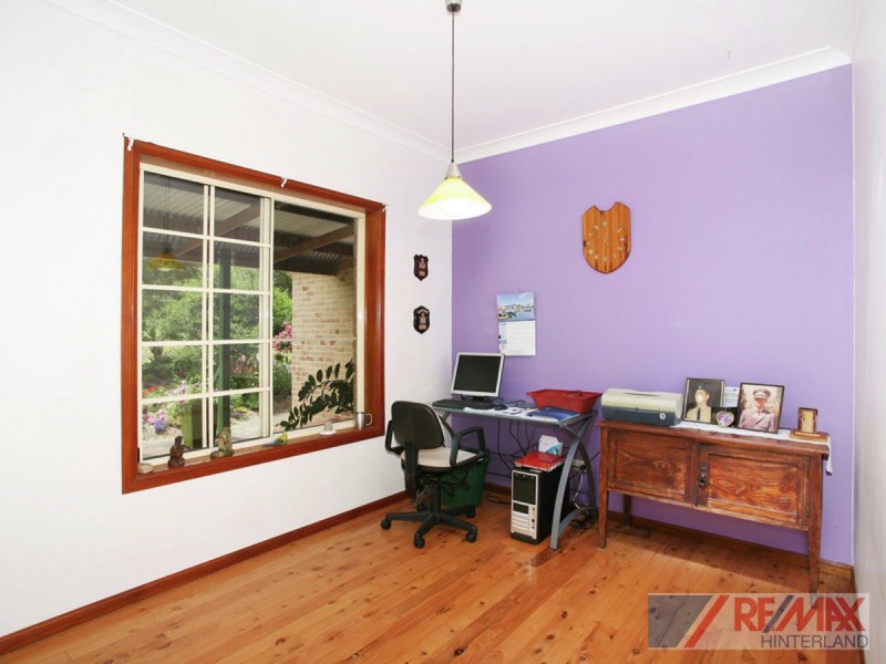 18 Sternberg Road, Maleny QLD 4552