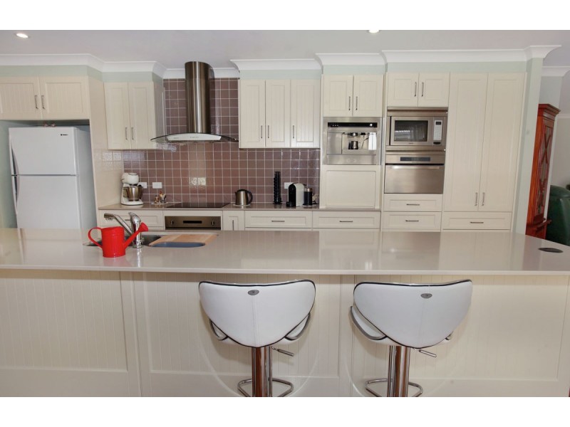 10 Macaranga Street, Maleny QLD 4552