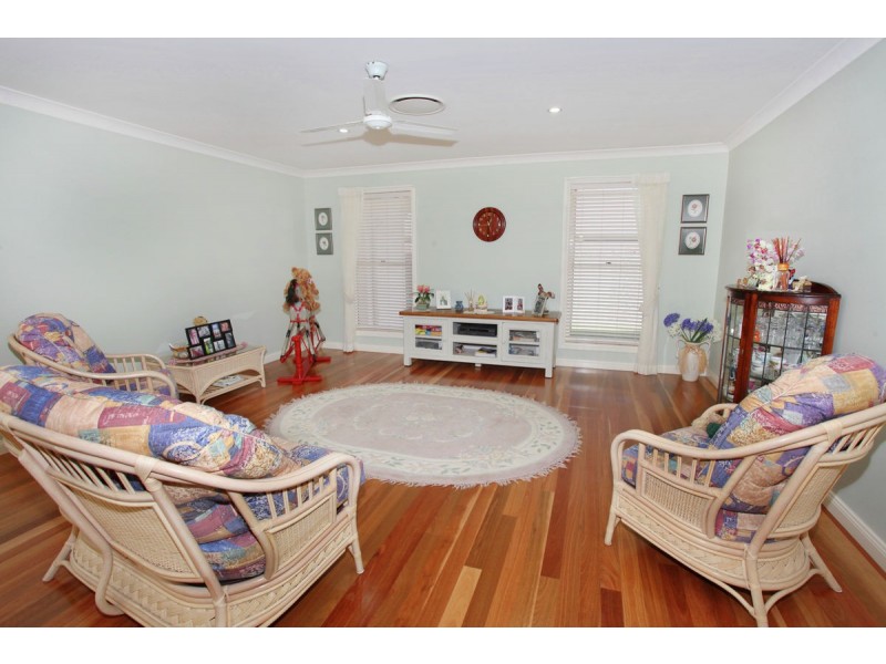 10 Macaranga Street, Maleny QLD 4552