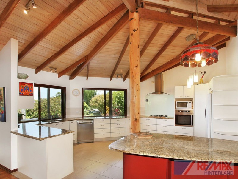 32 Nadi Lane, Maleny QLD 4552