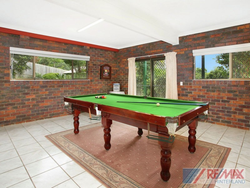 86 Dixon Ave, Maleny QLD 4552