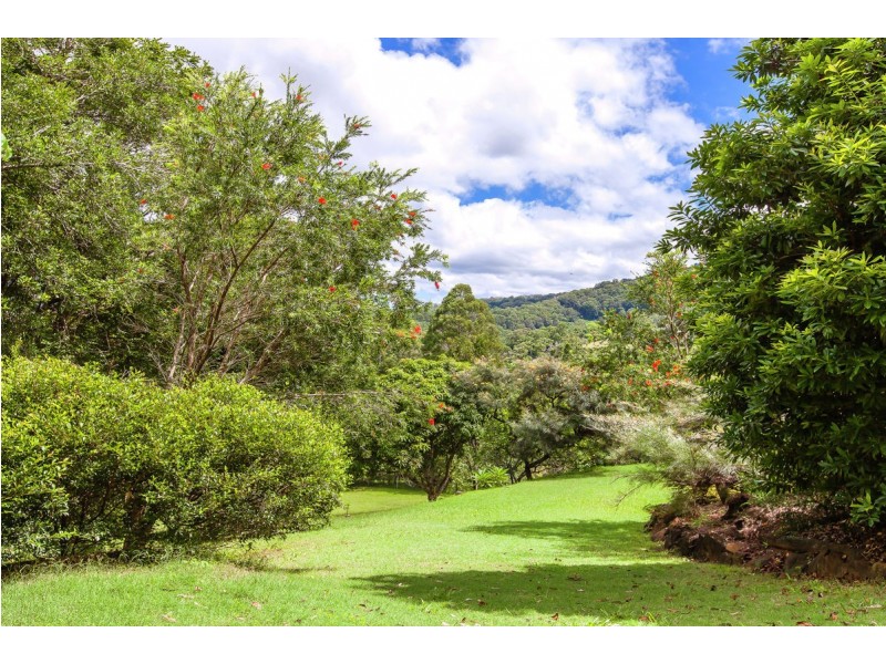 196 Hunchy Road, Palmwoods QLD 4555