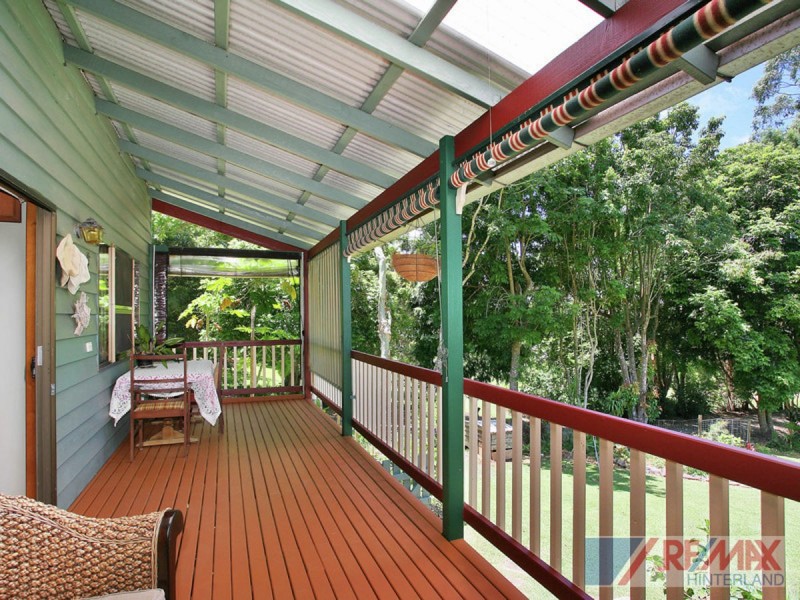 9 Avocado Lane, Maleny QLD 4552