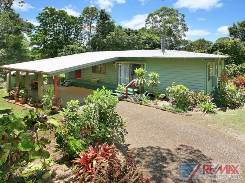 9 Avocado Lane, Maleny QLD 4552