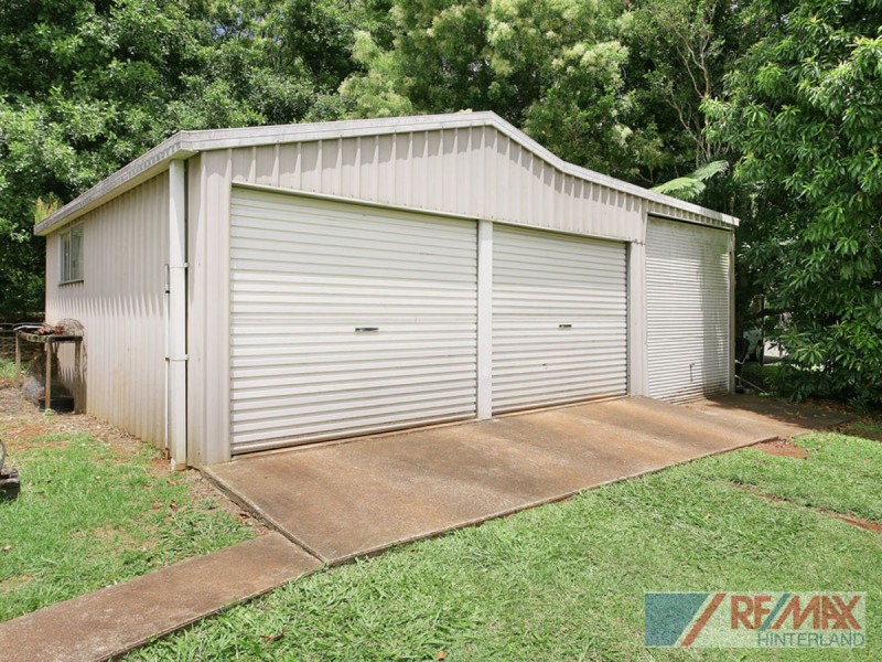 29 Burgess Avenue, Maleny QLD 4552