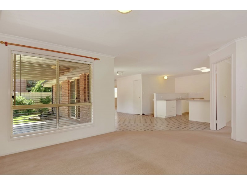 2/13 Fig Street, Maleny QLD 4552