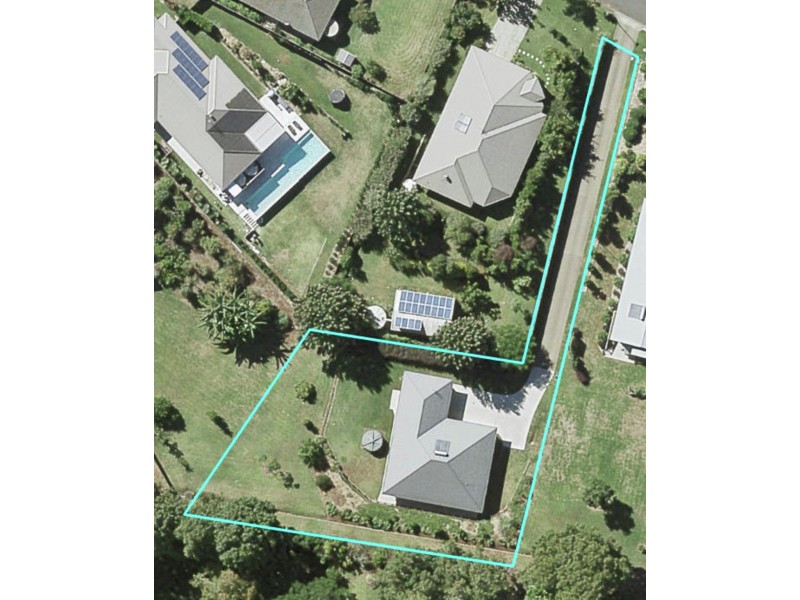 6 Laurel Street, Maleny QLD 4552