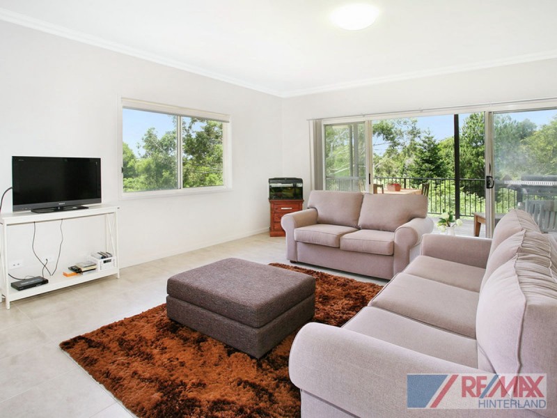 6 Ribbonwood Ave, Maleny QLD 4552