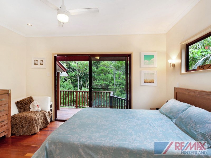 25 Deodar Court, Mapleton QLD 4560