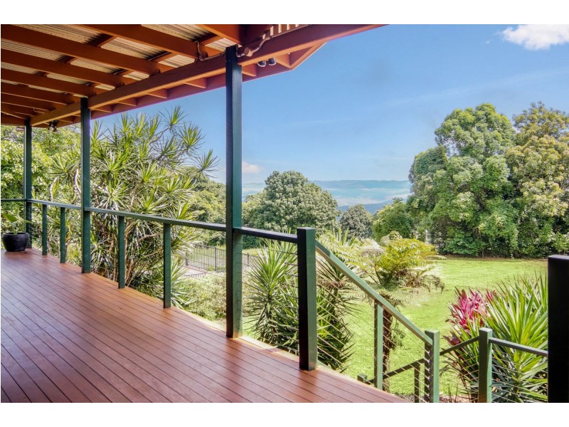 13 Alfs Road, Maleny QLD 4552