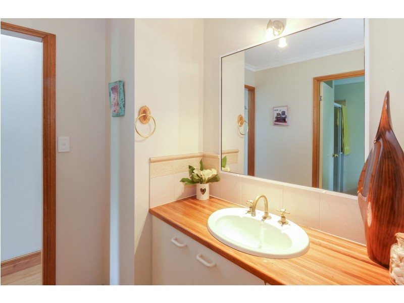 13 Alfs Road, Maleny QLD 4552