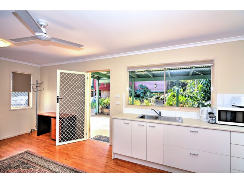 67 Macadamia Drive, Maleny QLD 4552