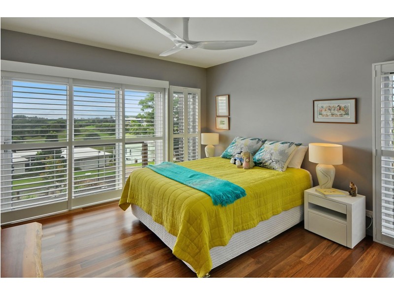 22 Lorikeet Lane, Maleny QLD 4552