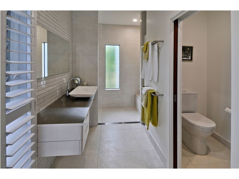 22 Lorikeet Lane, Maleny QLD 4552