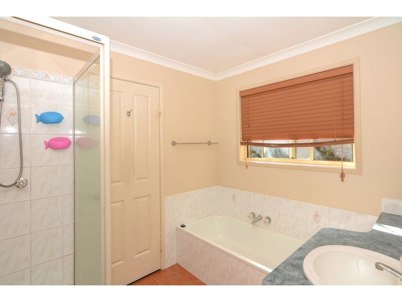 37 Cedar Grove Court, Maleny QLD 4552