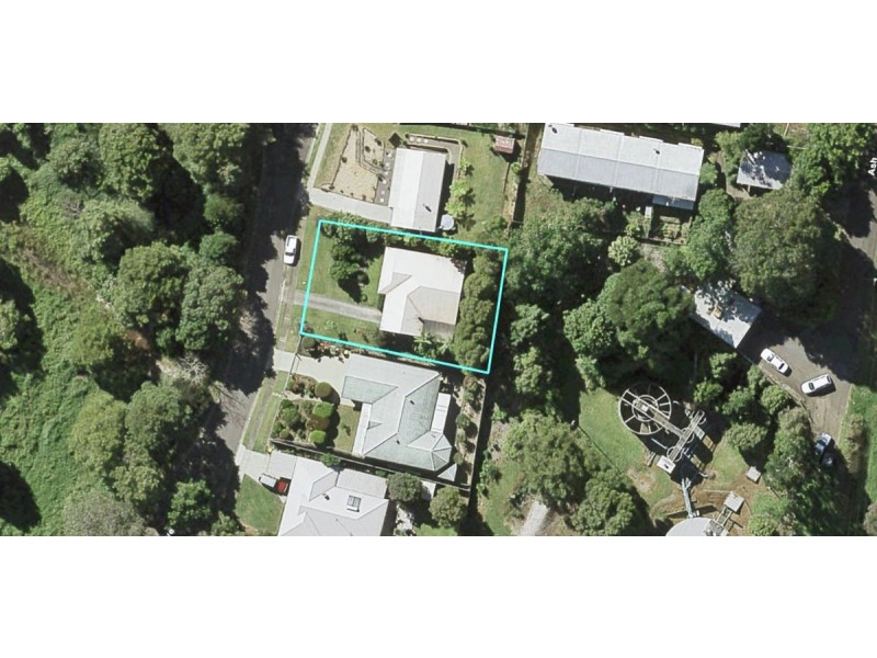 37 Cedar Grove Court, Maleny QLD 4552