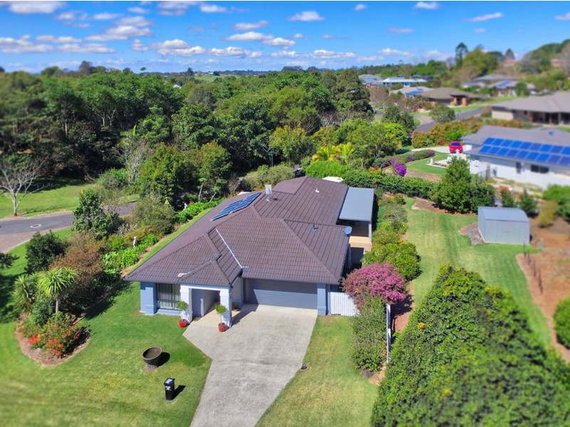 30 Water Gum Cres, Maleny QLD 4552