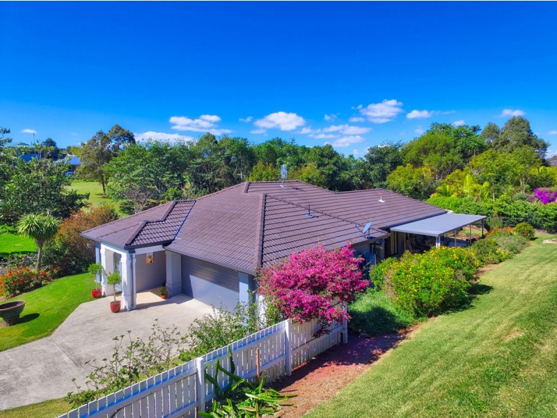 30 Water Gum Cres, Maleny QLD 4552