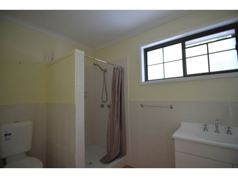 2 Karri Court, Mapleton QLD 4560