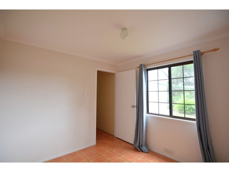 2 Karri Court, Mapleton QLD 4560